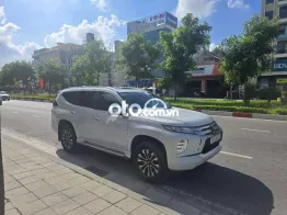 18 1070 2021 4x4 AT Premium - 12 km