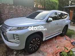 18 1070 2021 4x4 AT Premium - 12 km