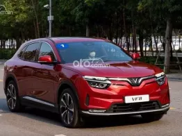 Ưu đãi gần 200 triệu, tặng xe điện ngay trong Tháng 10