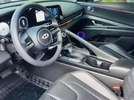 Hyundai Elantra bản đặc biệt