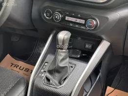 1 chủ, siêu lướt