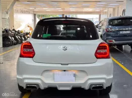 Swift 2022 hàng hiếm 8.000km - tặng miễn phí body kít