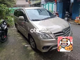 Anh mình bán Inova2015 số sàn, ~100kkm,xe gia đình
