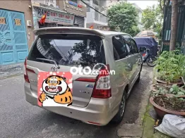 Anh mình bán Inova2015 số sàn, ~100kkm,xe gia đình