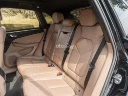 Phiên bản facelift 2021 đầy đủ option cao cấp