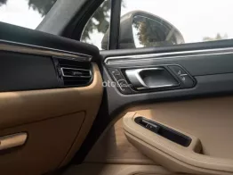 Phiên bản facelift 2021 đầy đủ option cao cấp