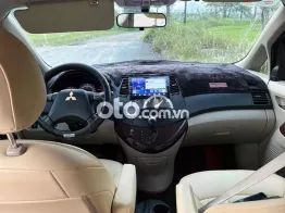 Mitsubishi Grandis 2008 2.4 AT