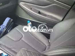 Hyundai Santa Fe 2019 2.2L AT 4WD - 68000 km