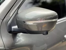 Bán xe bán tải đời 2021, màu xám Titan sang trọng