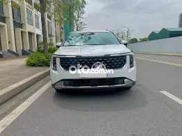 Kia Carnival 2025 Premium 2.2D 8S - 7,000 km.