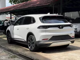 VF8 Plus chỉ còn 1 tỷ?