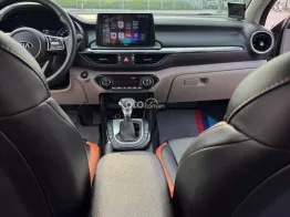 Form dáng thể thao, nội thất cao cấp