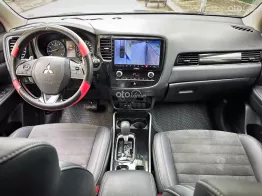 Xe đẹp chạy ít km zin 100% siêu mới