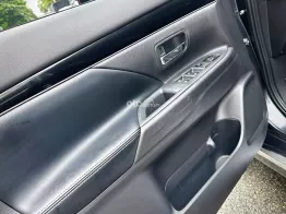 Xe đẹp chạy ít km zin 100% siêu mới