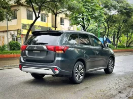 Xe đẹp chạy ít km zin 100% siêu mới