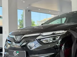 Gái chỉ 695 triệu