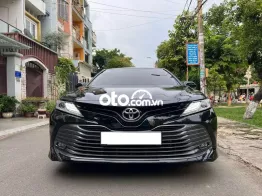 Toyota Camry 2021 2.5Q - Lướt 19,000 km cọp zin.