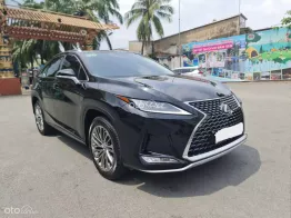 1 chủ. Xe nhà ít sử dụng toàn trùm mền. Xe mới 97%. Toàn bộ còn zin theo xe. Xem thích ngay