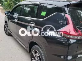 Mitsubishi Xpander 7 chỗ số tự động màu đen