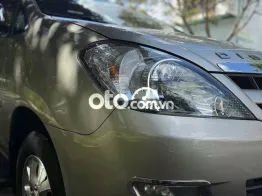 Toyota Innova 2006 G - 239000 km