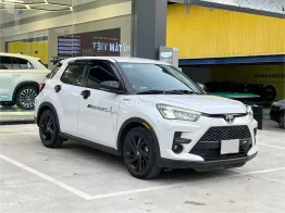 Crossover 5 chỗ màu trắng, ODO chuẩn 45.000km