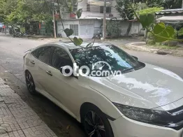 Honda Civic 2017 màu trắng, 170.000 km