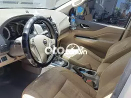 2016 NP300 VL 4x4 AT - 220000 km