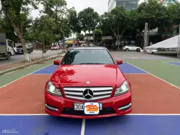 Mercedes-Benz C300 2013