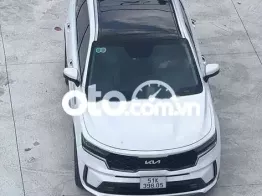 Kia Sorento 2022 Premium 2.2 AT AWD - 50000 km
