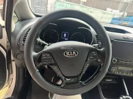 Kia Cerato 2017 số tự động