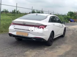 Hyundai Elantra 2025 1.6 đặc biệt 1000km