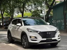 Khách xem xe liên hệ em Đạt, giá cực tốt