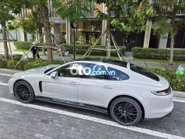 Porsche Panamera4 model 2023 30.000km