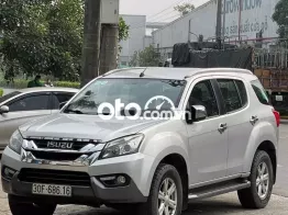 Isuzu Mu-X Bạc Tự động Dầu