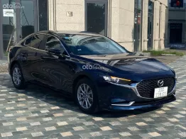 Xe bảo dưỡng chính hãng đầy đủ