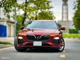 VinFast LUX A2.0 Tiêu chuẩn 2020