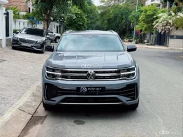 SUV mạnh mẽ cơ bắp, thiết kế hiện đại