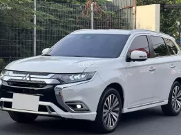 MITSUBISHI OUTLANDER 2.0.cvt premium-2023