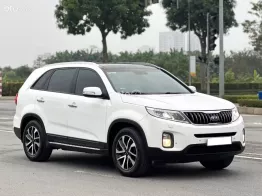 SUV 7 chỗ gầm cao nhiều tiện ích