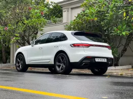 Xe sang nhập khẩu nguyên chiếc như mới