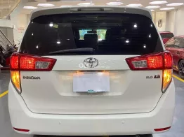 Xe cũ 8 chỗ giá tốt tại TP. HCM