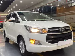 Xe cũ 8 chỗ giá tốt tại TP. HCM