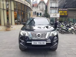 Xe nhập Thái bản 2.5 màu đen