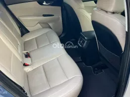 Xe trang bị nhiều đồ tiện nghi, giá cực tốt