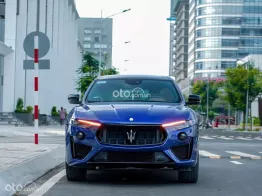 SUV hạng sang nhập khẩu từ Italia