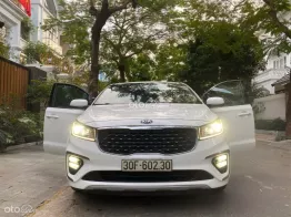 Xe gia đình 7 chỗ