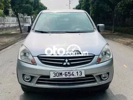 Mitsubishi Zinger 2009 Bạc số sàn 7 chỗ