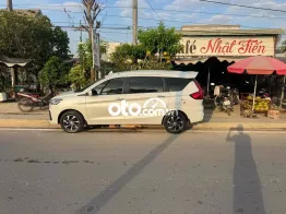 Suzuki Ertiga Hybrid 2022 Trắng