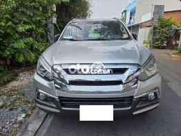 Isuzu MU-X Bạc SUV 7 chỗ