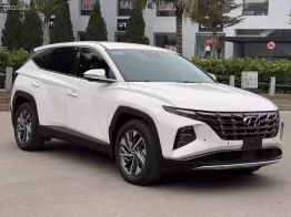 Hyundai Tucson 2023 số tự động